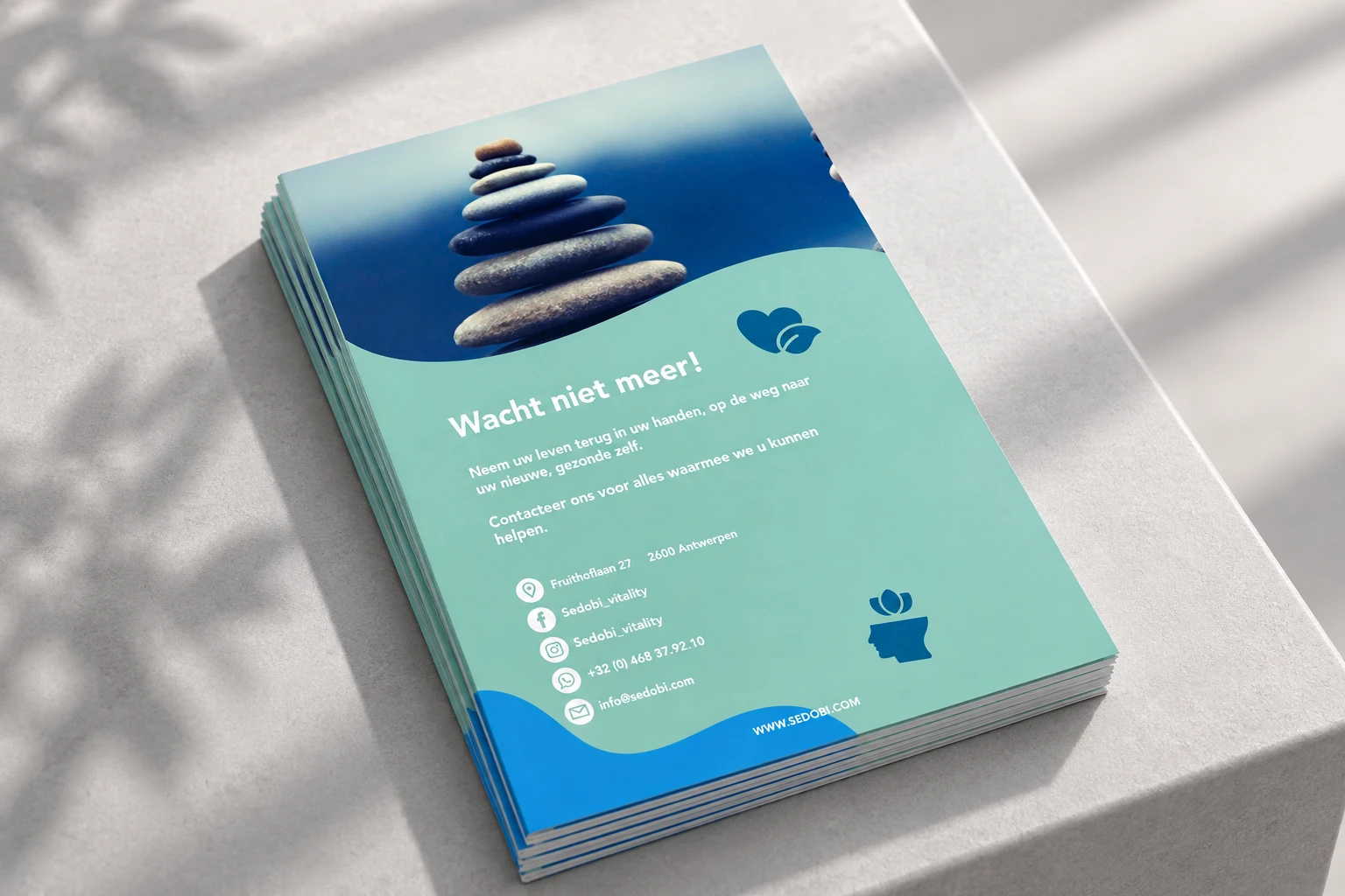 Achterzijde als drukwerkmockup.